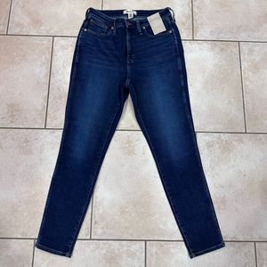 Madewell Curvy 10" High-Rise Skinny Jeans (size 29)